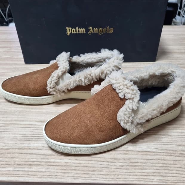 팜엔젤스 Palm Angels 36 슬립온 어그슈즈