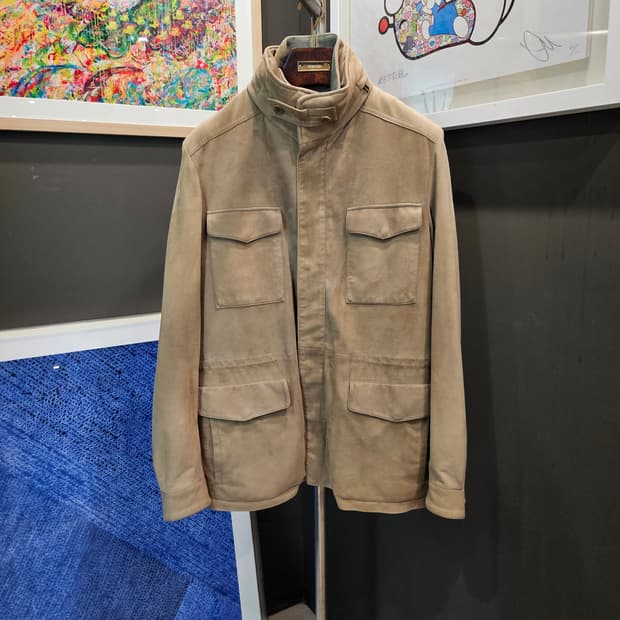 로로피아나 뉴 트레블러 포켓 스웨이드 필드 신상 자켓