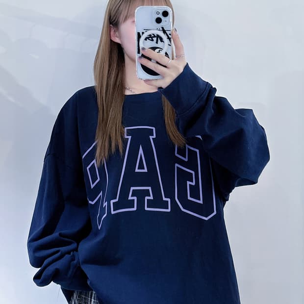 갭 네이비 빅로고 슬리브