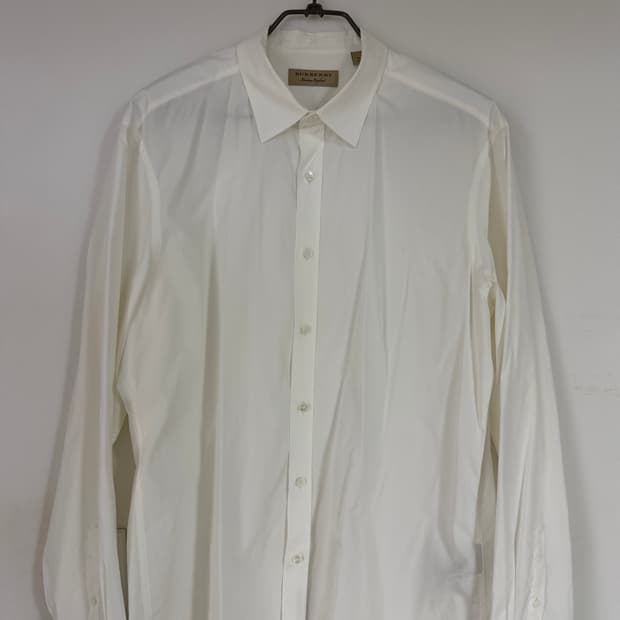 버버리 정품 (BURBERRY) 스트라이프 커프스 화이트 셔츠 XL