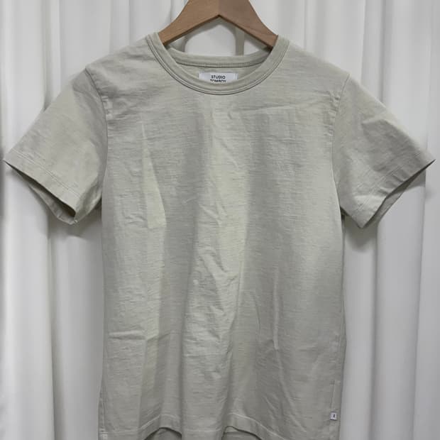 스튜디오톰보이 에센셜 반팔 티셔츠