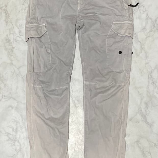 스톤아일랜드 정품 카고 팬츠 허리 31 인치