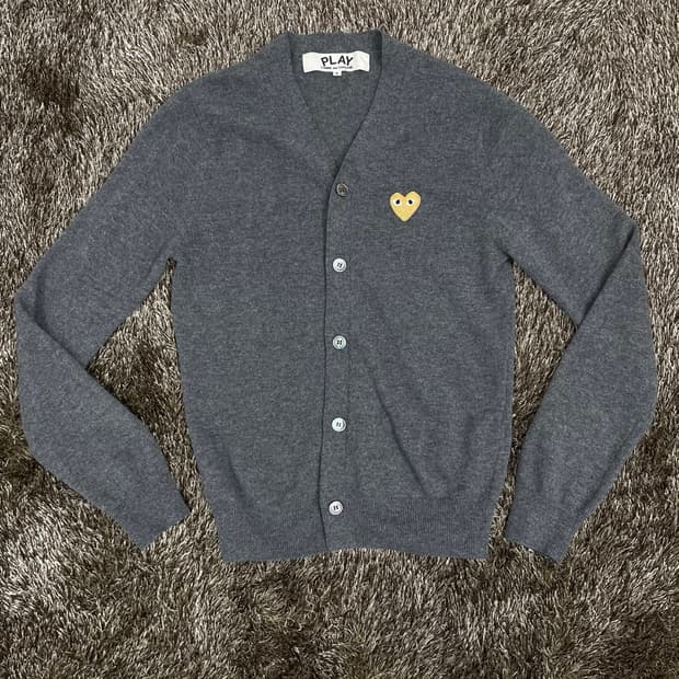 꼼데가르송 그레이 골드 하트 니트 가디건 S