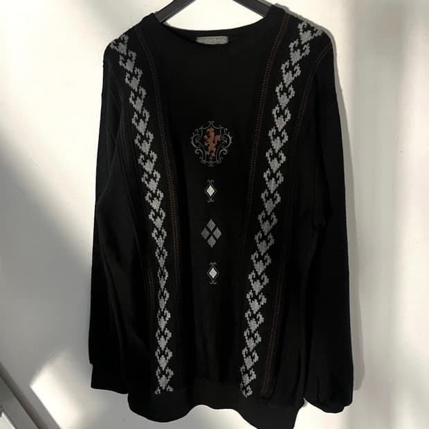 1980~90s Black Bass 일본 빈티지 자수 트리밍 고딕 니트 