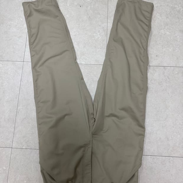 칼하트 베이지 치노팬츠 32