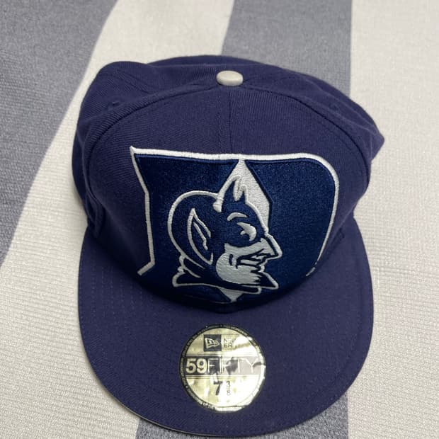 뉴에라 59 FIFTY NCAA 듀크 블루데빌스 모자 네이비