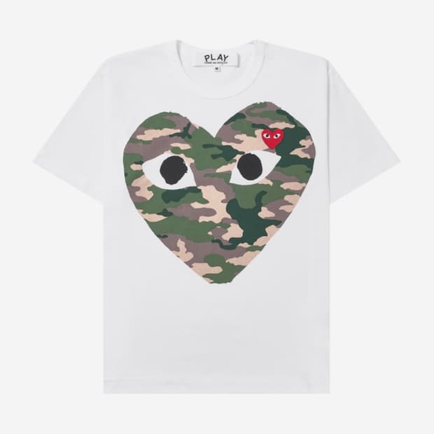 플레이 꼼데가르송 카모플라주 하트 티셔츠