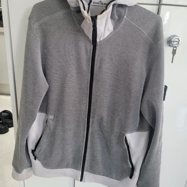 스톤아일랜드 후드 집업 L