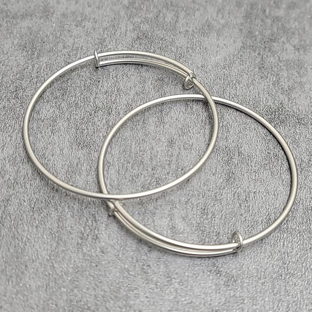 vintage bangle set