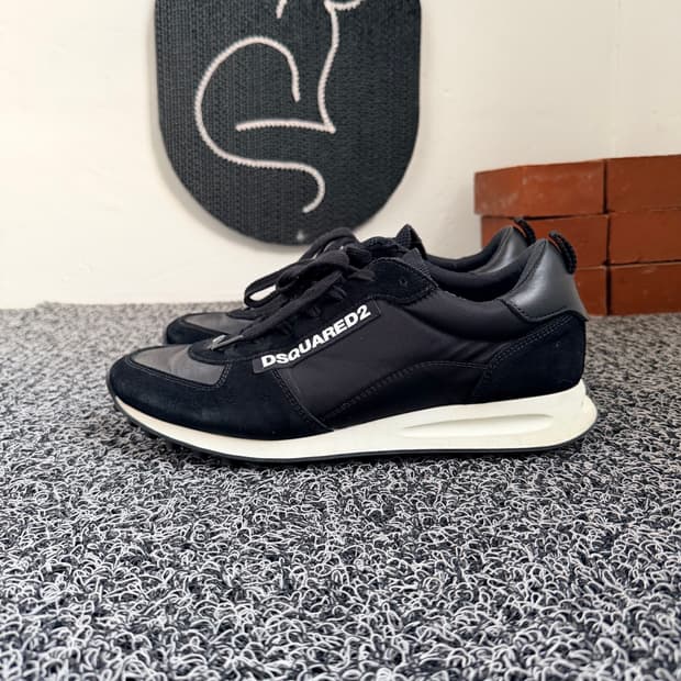 DSQUARED2 블랙 스니커즈 42사이즈