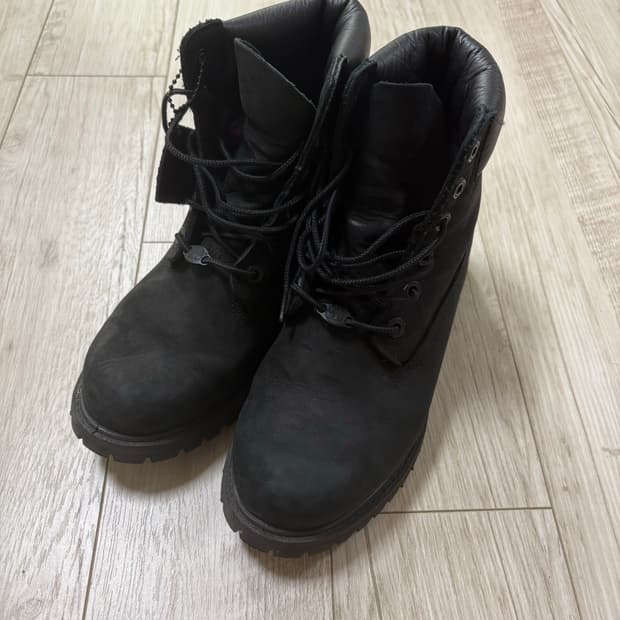 팀버랜드 프리미엄 6인치 워커 부츠 블랙 240