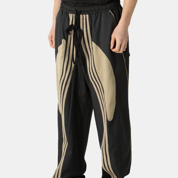 아디다스 송포더뮤트 우븐팬츠