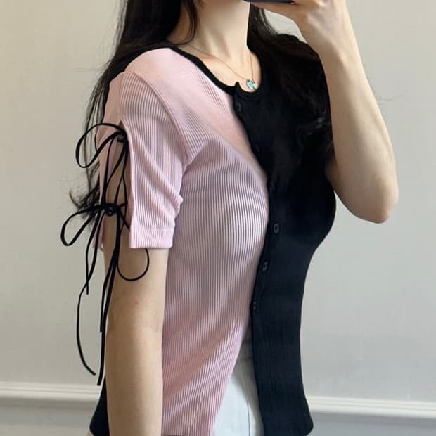 까트린 트임 리본 배색 반팔 티셔츠
