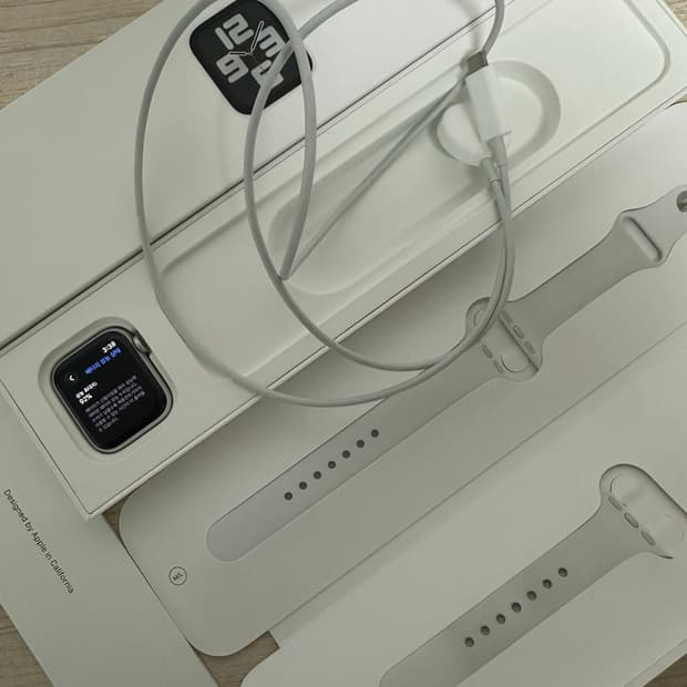 [배터리92%] 애플워치 SE2 40mm 실버 GPS 풀박스