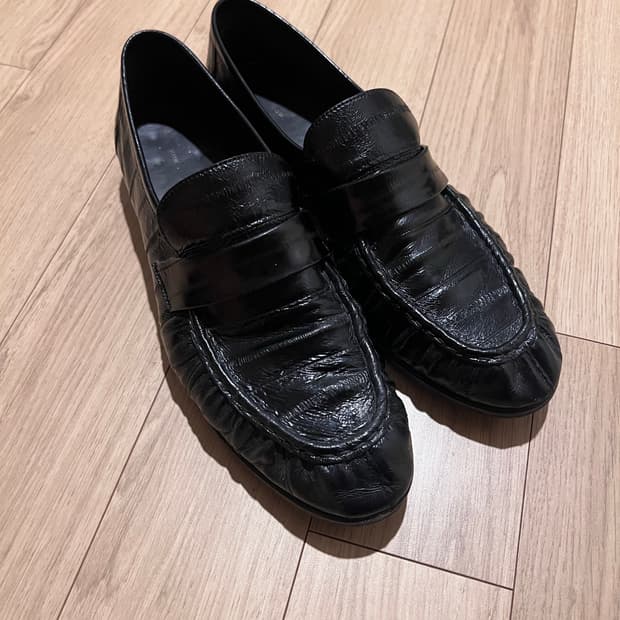 42 더로우 장어가죽 로퍼 The row eel skin