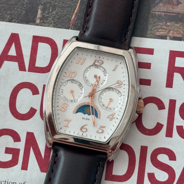 Seiko ALBA 쿼츠 Moonphase Multi-Calender 2