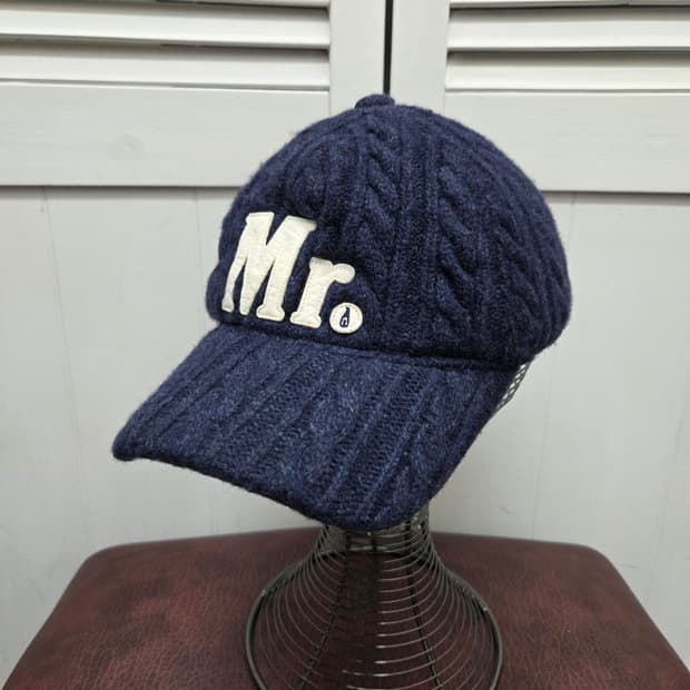 커스텀멜로우 니트 볼캡