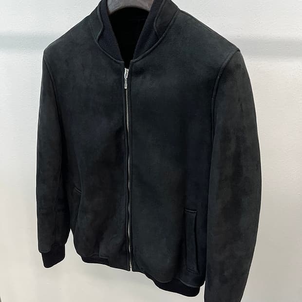 여) 베르사체 클래식 레더 무스탕