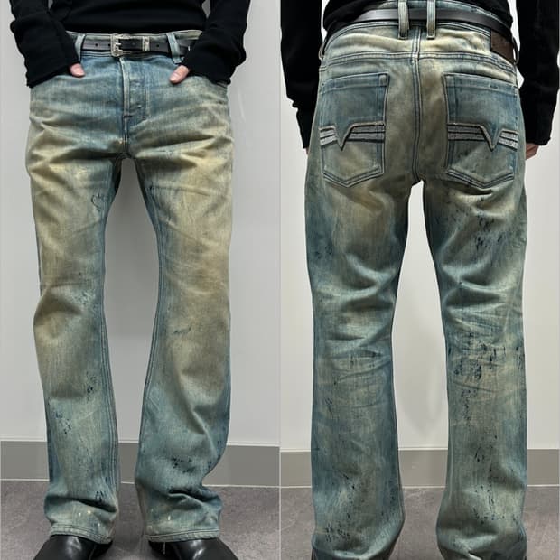 디젤 자티니 하드 워시드 더티 페인트 데님