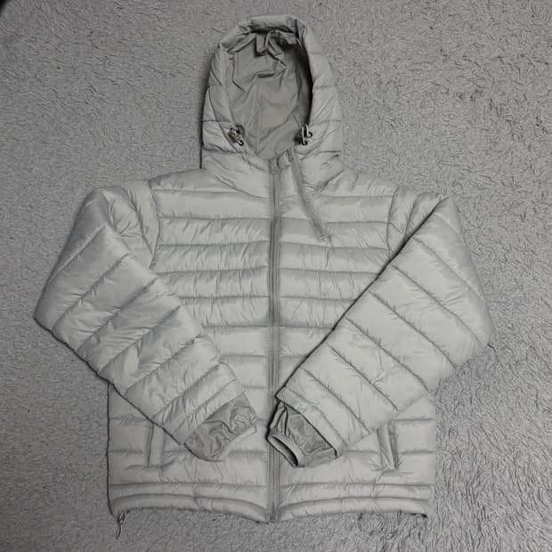 후드 경량패딩