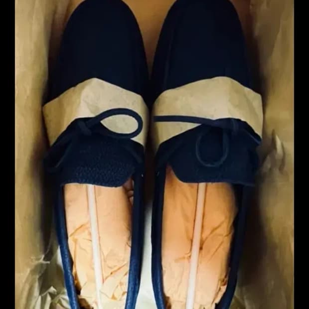 [새상품레어템] TOD'S 토즈 고미노시티 드라이빙 로퍼 네이비 8사이즈