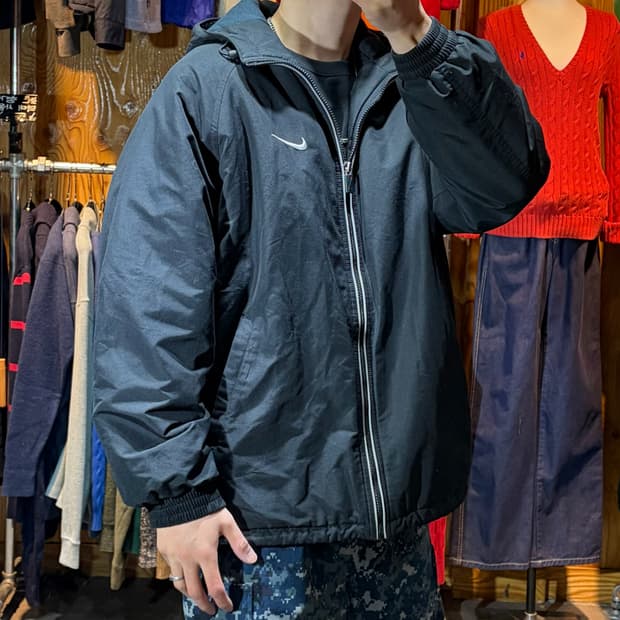 L 나이키 스우시 베스킷볼 로고 블랙 후드 자켓