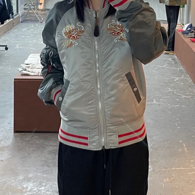 알파인더스트리 MA-1 수베니어 더블 드래곤 리버시블 자켓 H1526