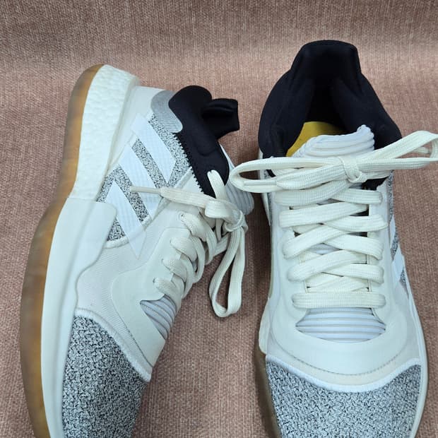 아디다스 260mm- 마퀴 부스트 로우 - 화이트 블랙