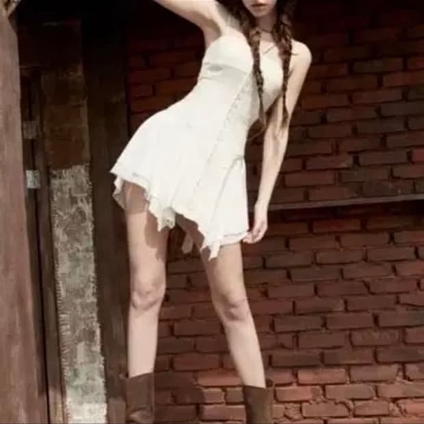 페인오어플레저 님프 원피스 S사이즈 구해요