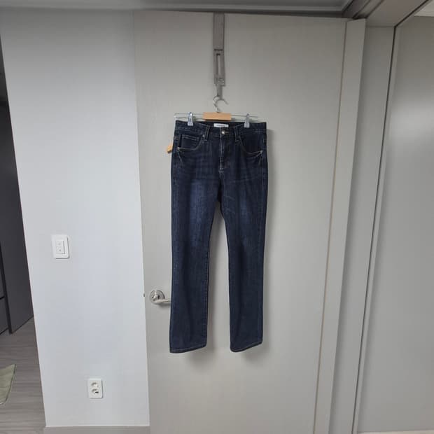 게스 진청 30인치 (상태최상)