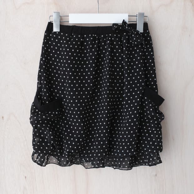 ribbon dot balloon skirt