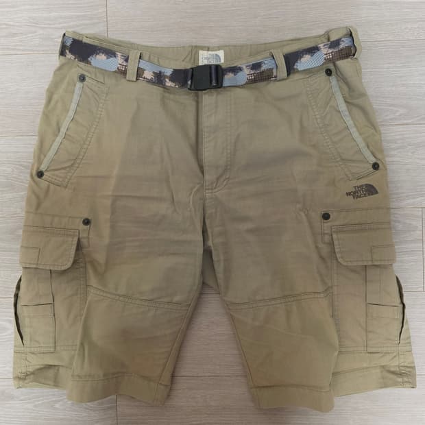 노스페이스 반바지 Beige 90 (XL)

