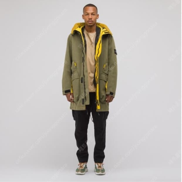 구매중 2xl 스톤아일랜드 맨메이드 코트 자켓