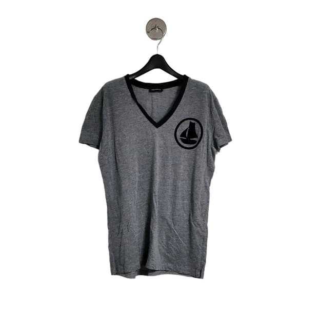 Sailor v neck