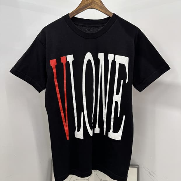 VLONE 코튼 반팔티 (M)