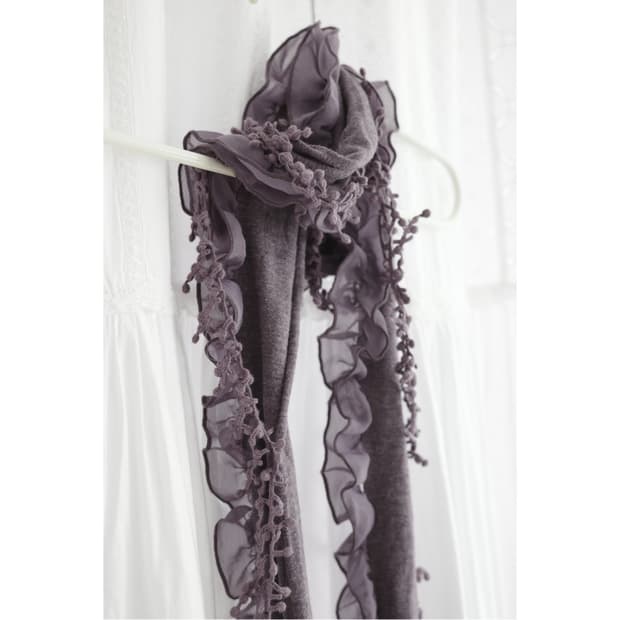 Purple lovely muffler