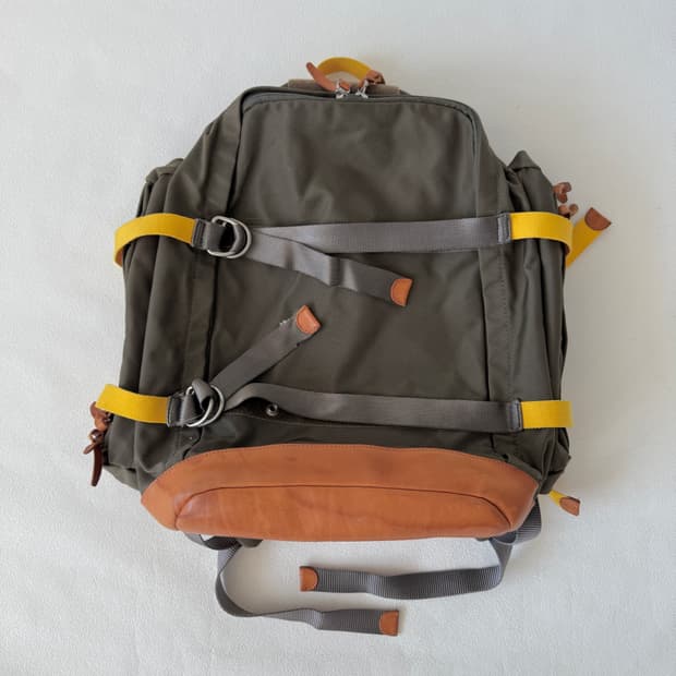 Pre owned 나일론&레더 백팩