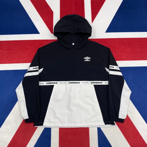 엄브로 아노락 110