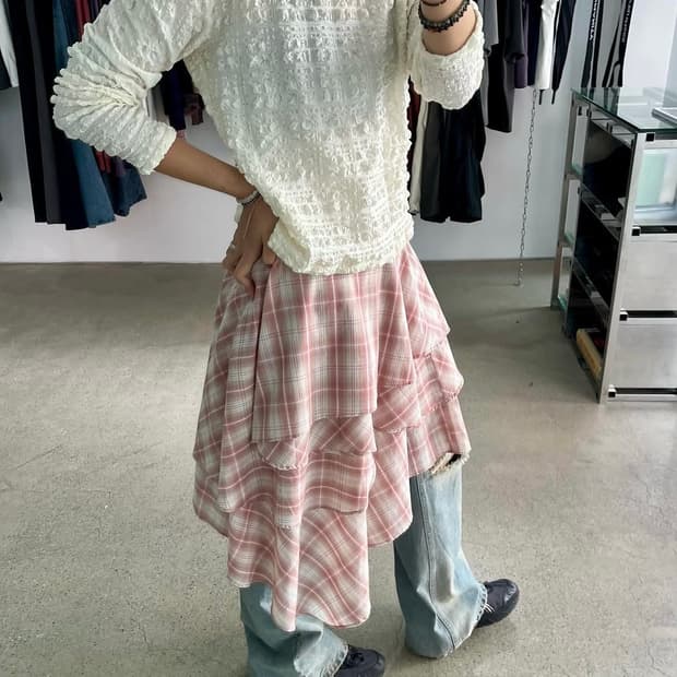 999휴머니티 체크 레이어드 미디 스커트 핑크