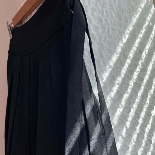 유노이아 오간자 턱 스커트