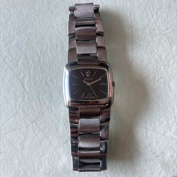 구찌 8500M 메탈 시계