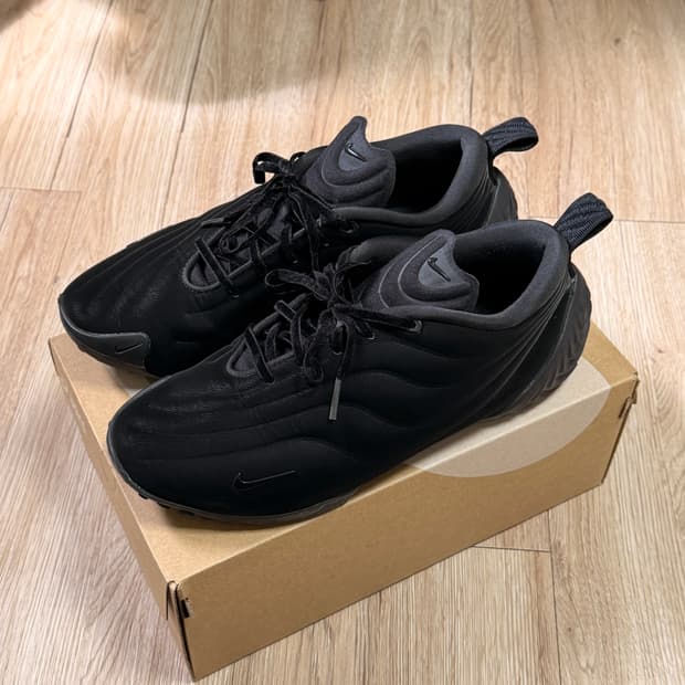 나이키 w astra ultra 245 아스트라 울트라 블랙 (중고)