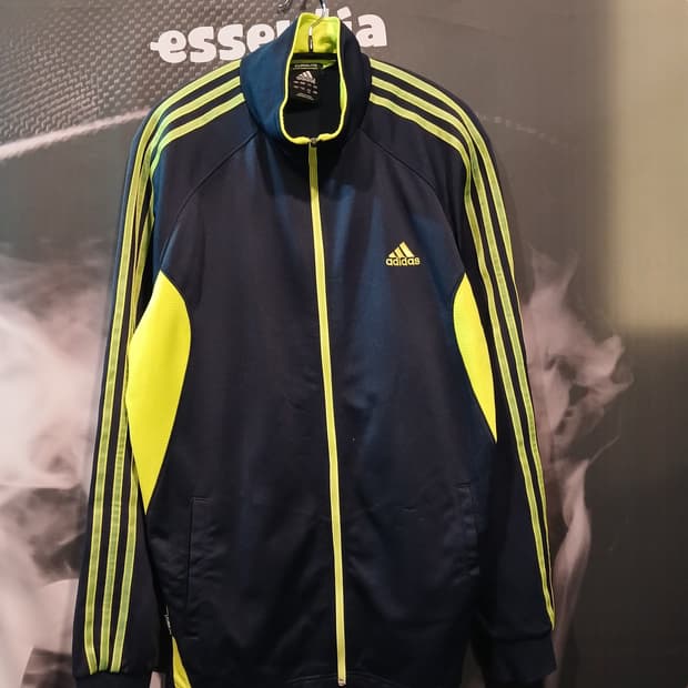 아디다스 남노 삼선 트랙탑 져지