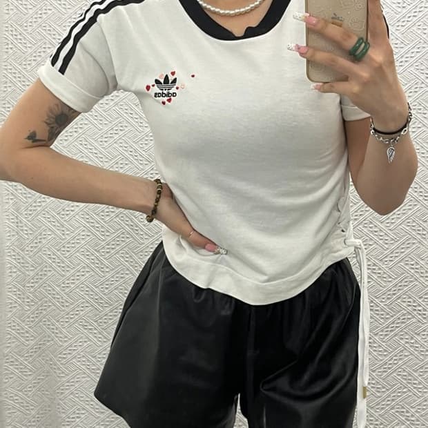 아디다스 발렌타인팩 하트팝 코르셋 리본 반팔티 S C13594