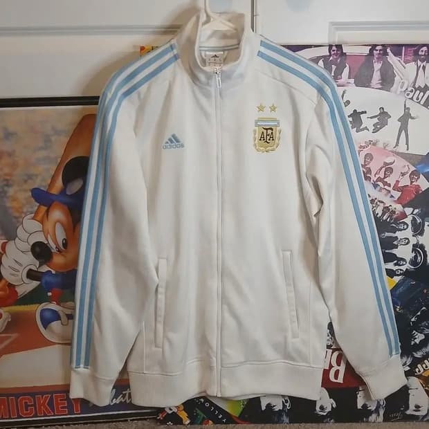 아이다스 한정판 아르헨티나 메시 트랙탑 급처