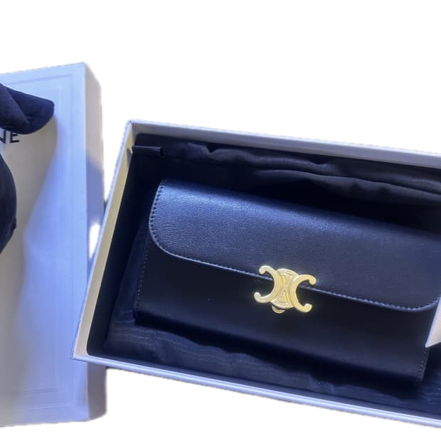 셀린느 라지 트리옹프 지갑