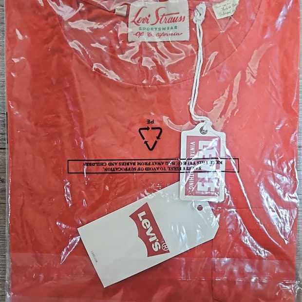 리바이스 LVC 1950'S 스포츠웨어 티셔츠 루이보스 티 레드 M