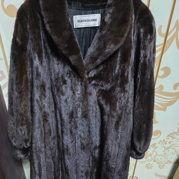 근화모피 블랙그라마 밍크코트