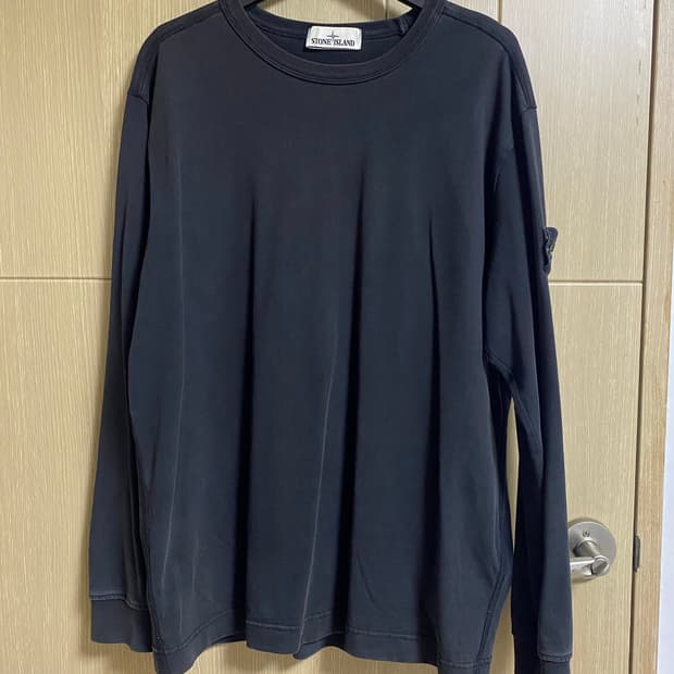 [STONE] 스톤아일랜드 블랙 롱슬리브 XL사이즈