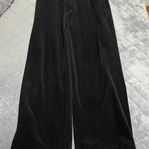 cos 코듀로이 팬츠